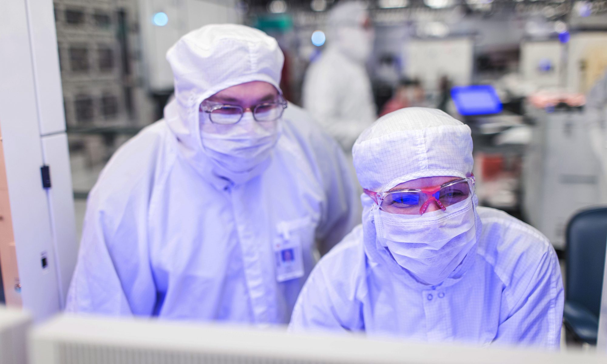 Engineering Techs in a lab