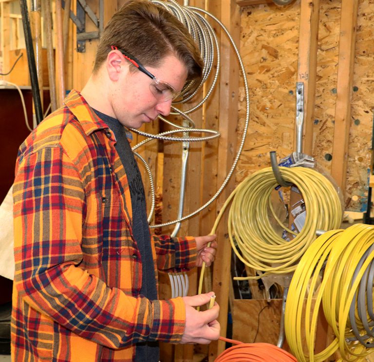 Network Cabling Technician/Smart Home Technology I & II Capital