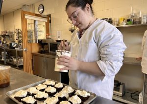 Enyias Maisonet baking